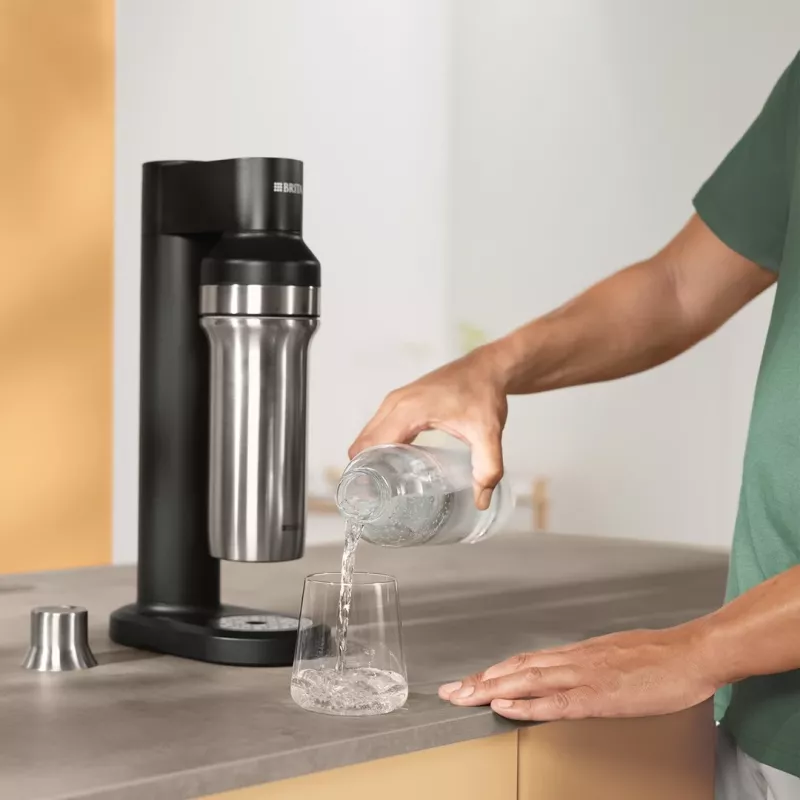 Gazuojantis butelis BRITA 118426 – 1 L stiklinis butelis su nerūdijančio plieno dangteliu, 287 mm aukštis, 2 vnt. pakuotėje