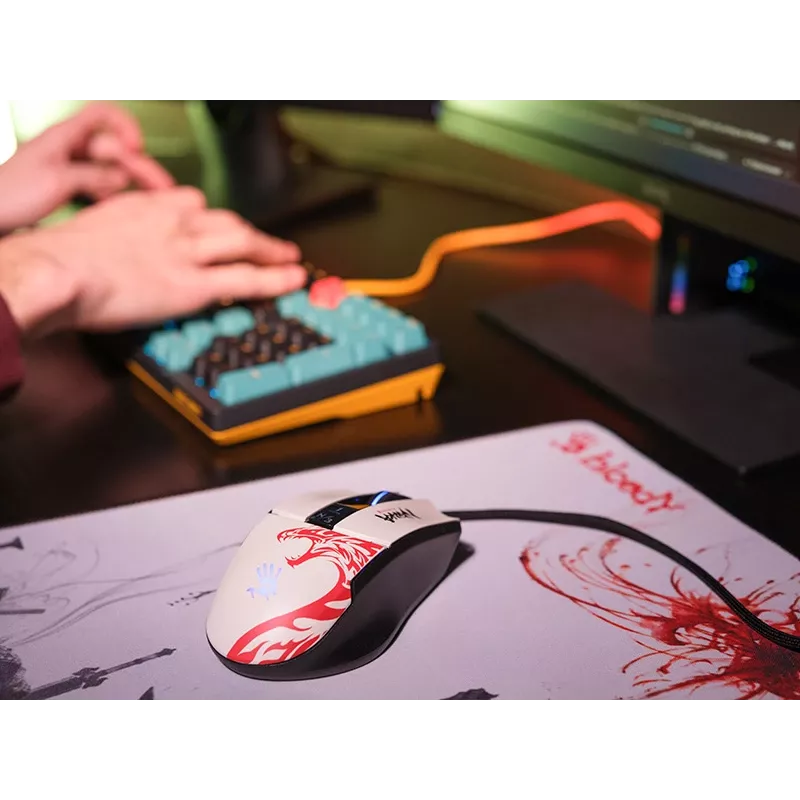 Laidinė žaidimų pelė A4Tech Bloody L65 MAX RGB 16000 DPI ergonomiška dešiniarankė