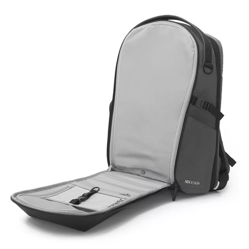 Kuprinė XDDESIGN Bizz pilka P705.932 — atspari vandeniui, lengva miesto kuprinė
