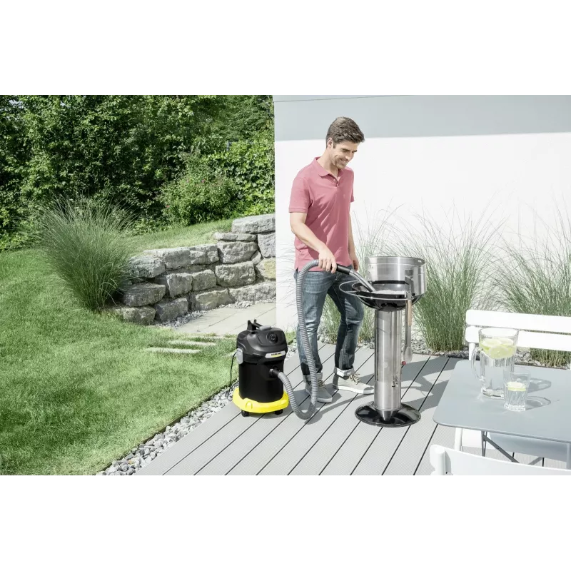 Sausas dulkių siurblys Karcher AD 4 Premium — 17 l, 600 W, be maišelio, metalinė žarna, chromuotas vamzdis