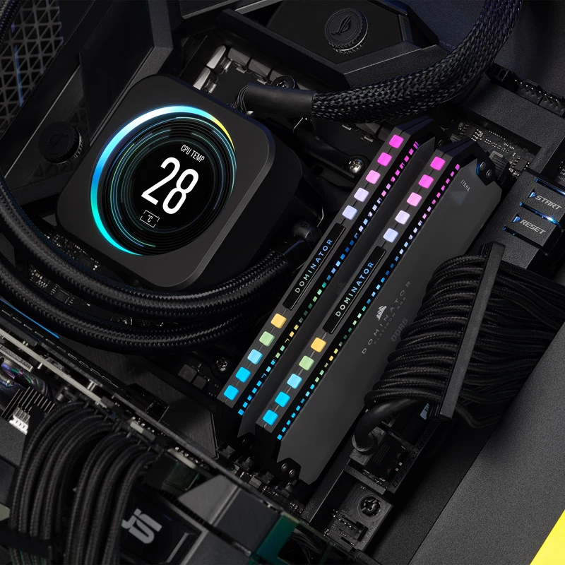 Corsair Dominator Platinum RGB, DDR5-5600, CL36, AMD EXPO - 32 GB Dual-Kit, pilka