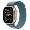 Išmanusis laikrodis „Apple Watch Ultra 3“ GPS + Cellular 49 mm natūralaus titano korpusas su šviesiai mėlynu „Alpine Loop“ dirželiu (mažas)