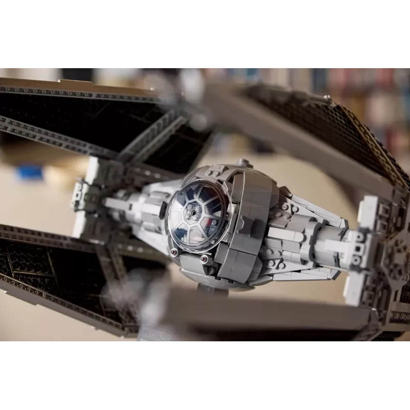 LEGO Star Wars Tie Interceptor modelis 75382 — detalus naikintuvo kūrimas, 1931 vnt., 18+