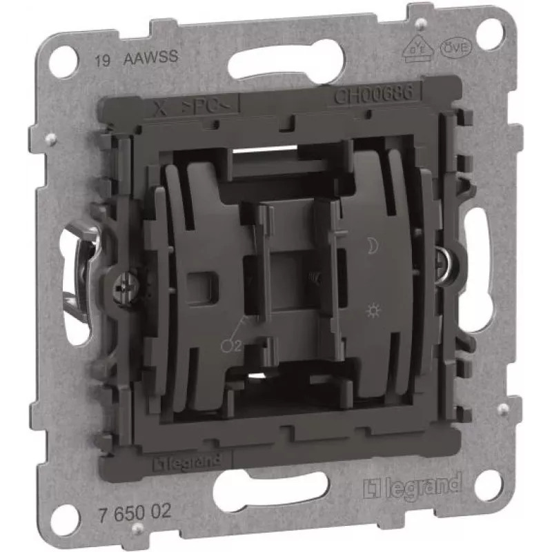 Legrand 765002 tinklo įrenginys