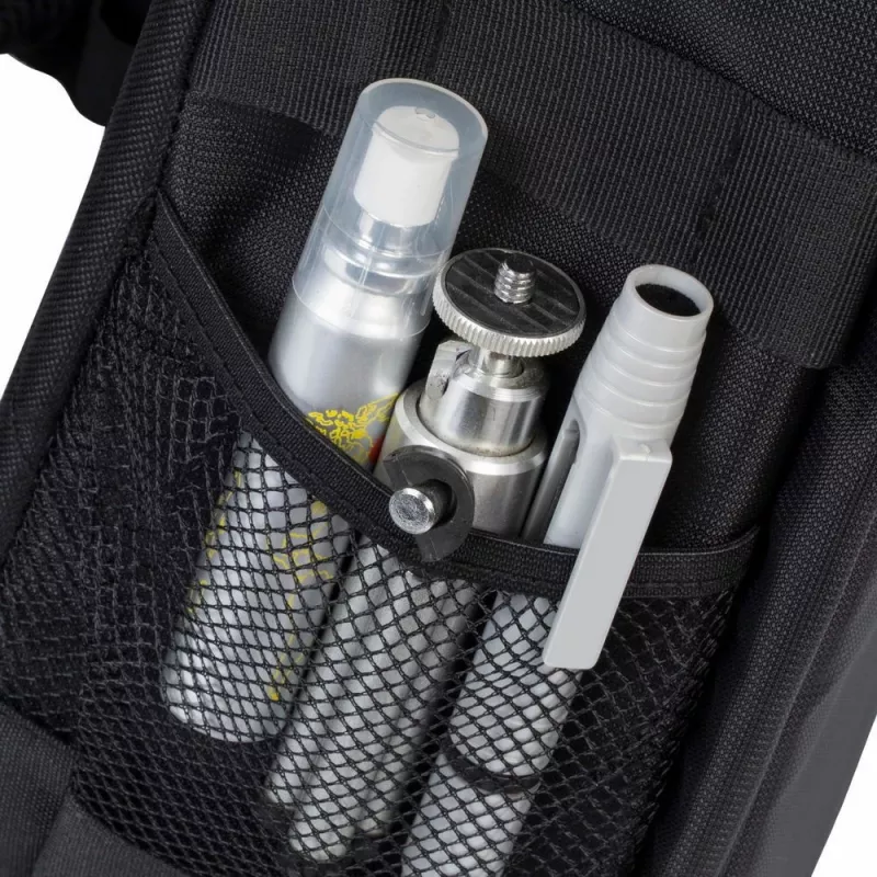 RivaCase 7460 fotoaparato kuprinė - juoda