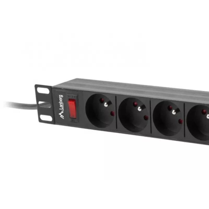 Maitinimo paskirstymo įrenginys LANBERG PDU-09E-0300-BK — 9x E tipo lizdai, 16 A, 220–250 V, 3 m laidas, 1U stovas, 19 colių