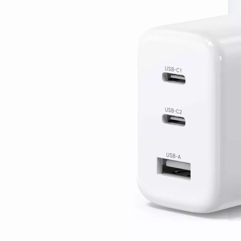 Sieninis įkroviklis UGREEN CD275 2× USB Type-C 65W Baltas — dvigubas USB-C 65W greitas įkrovimas, 100–240V įvestis