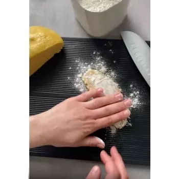 Rankinė makaronų mašina GEFU GF89426 — lazanijai, tagliatelle, tagliolini; nerūdijantis plienas ir plastikas; 205×200×155 mm