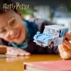 LEGO Harry Potter Skraidantis Ford Anglia automobilio žaislas 7 metų ir vyresniems vaikams, berniukams ir mergaitėms, pastatomas modelis su Roniu Vizliu minifigūrėle ir Hedviga