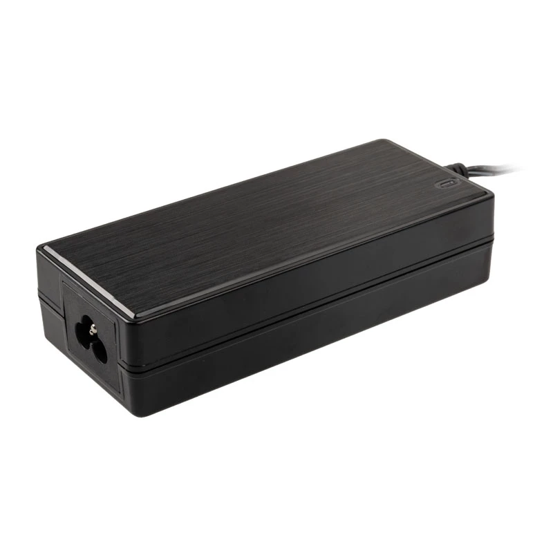 Akasa maitinimo šaltinis Intel NUC / Mini-ITX sistemoms - 90 vatų
