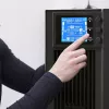 Qoltec 53042 nepertraukiamo maitinimo šaltinis (UPS) Dvigubo keitimo (Online) 1 kVA 800 W 2 AC lizdai