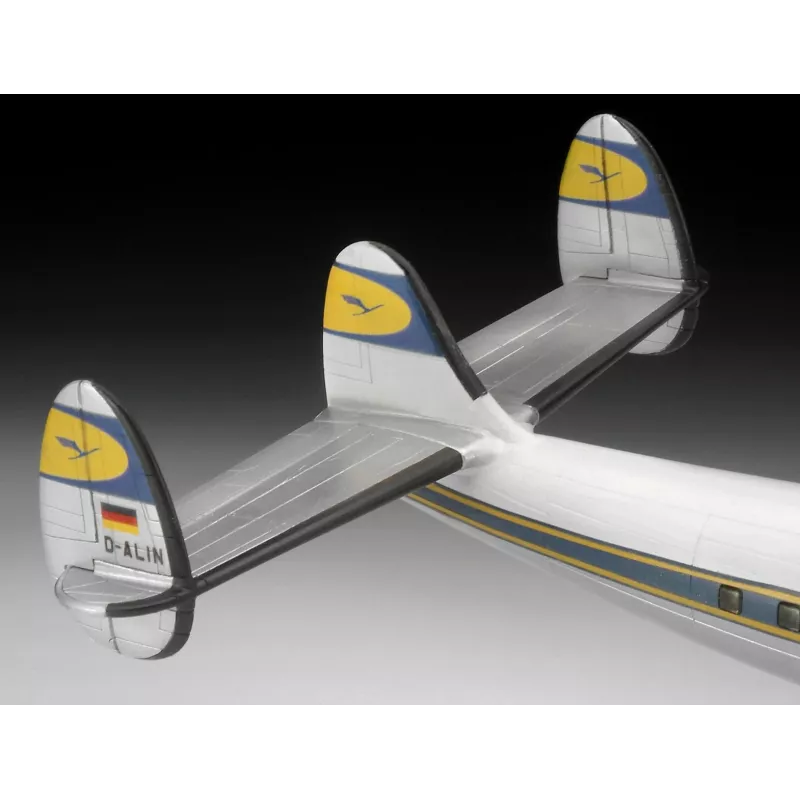 Plastikinis modelio rinkinys REVELL Lockheed L.1049G Super Constellation Lufthansa livery