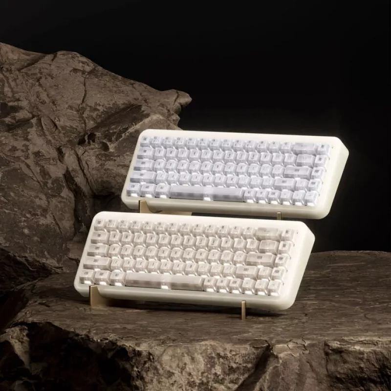 Mechaninė žaidimų klaviatūra AKKO YU01 White Jade 65 % RGB su Piano Pro jungikliais