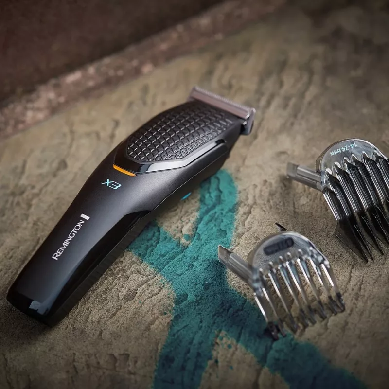 Remington Power-X HC3000 plaukų kirpimo mašinėlė, juoda