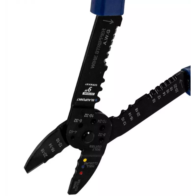 Automobilinis radijas BLAUPUNKT BP80003 su 4x50W išvestimi, USB ir AUX