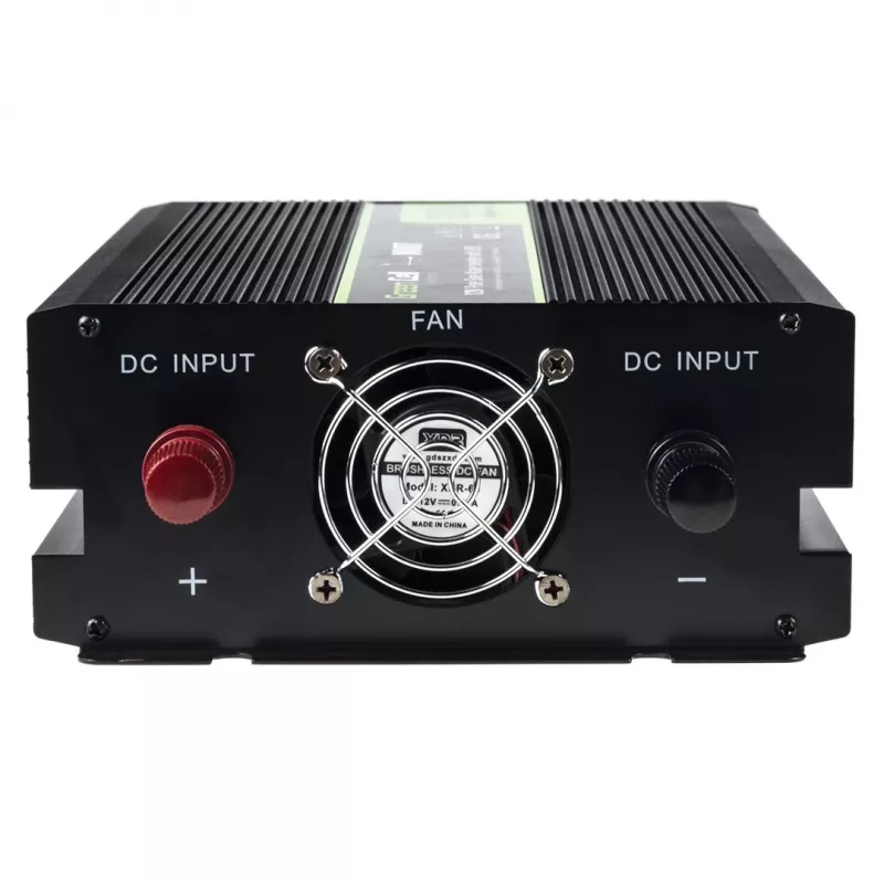 Maitinimo inverteris Green Cell INV07, nuolatinė srovė 12 V į kintamąją 230 V, 300 W, 50 Hz, C tipo kištukas, juodas
