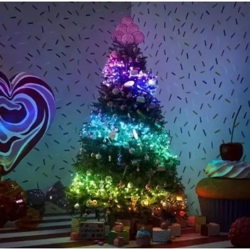 Iš anksto apšviesta kalėdinė eglutė Twinkly Regal Tree 1,50 m — 270 RGB šviesos diodų, Wi‑Fi ir Bluetooth, IP20, 36 W, žalias laidas