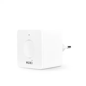 Belaidis išmaniųjų namų signalo plėtiklis NUKI Bridge — Bluetooth/Wi‑Fi, 230V, veikimo nuotolis iki 10 m, 60×60×50 mm, baltas