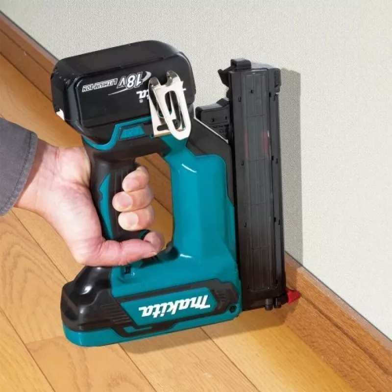Makita DFN350Z viniavimo / kabinimo įrankis