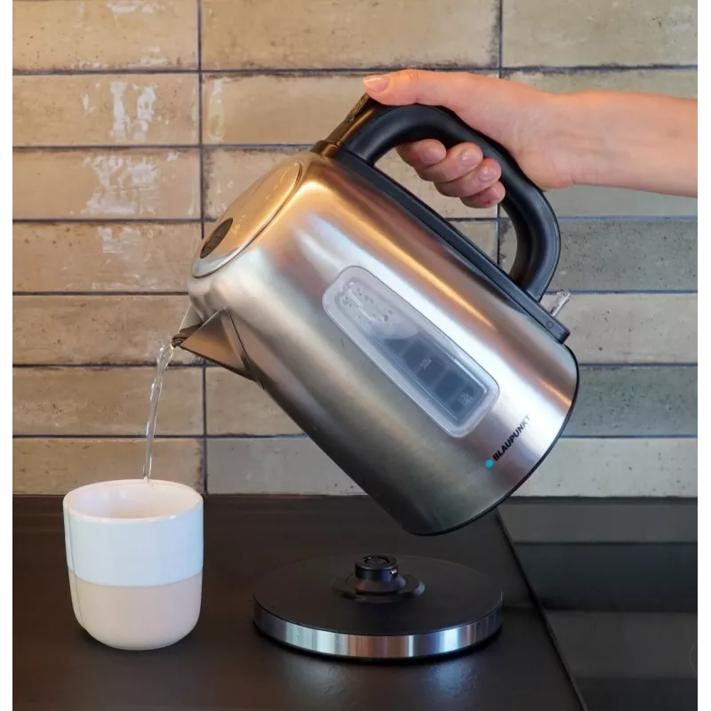 Elektrinis virdulys BLAUPUNKT EKS412 — 1,7 l nerūdijančio plieno, 2200 W, vandens lygio indikatorius, 360° pagrindas