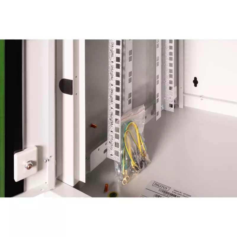 DIGITUS® 7HE sieninis korpusas - Pilka, RAL 7035 - 48,3 cm (19) (DN-19 07-U)