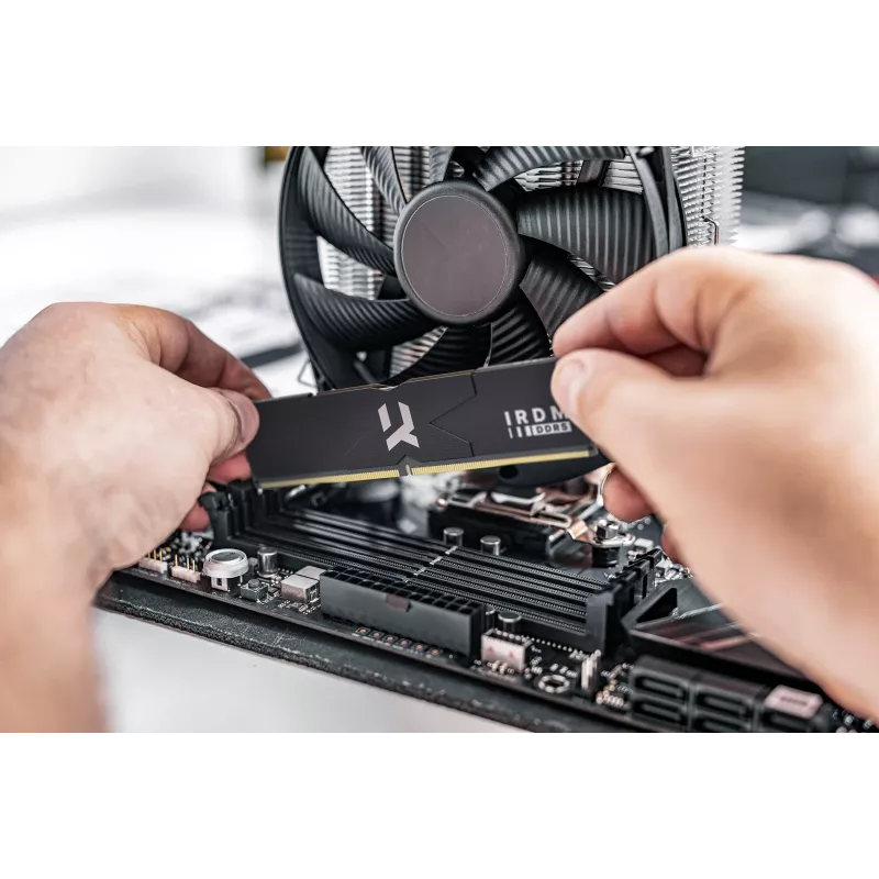 Goodram IRDM DDR5 IR-7600D564L36S/32GDC atminties modulis 32 GB 2 x 16 GB