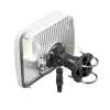Kryptinė tinklo antena QuWireless QuMax — kryptinė PoE/LAN antena 0,694–2,7 GHz, iki 6 dBi, balta
