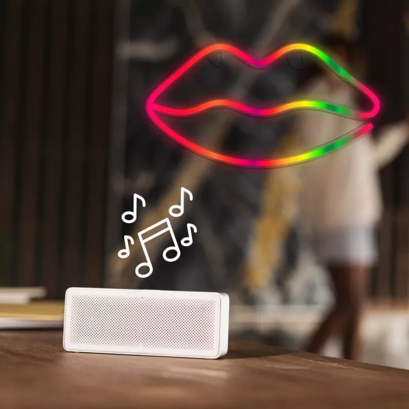 Neoninės lempos MANTA SNL61RGB LIPS RGB spalvą keičiantis dekoratyvinis ženklas, modelis SNL61RGB