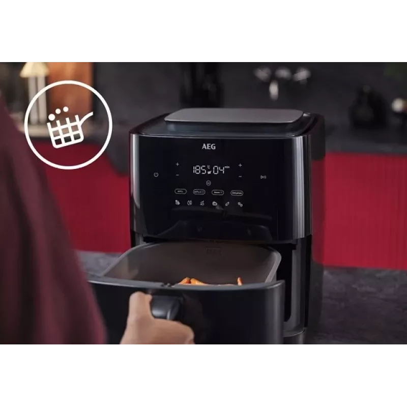 Karšto oro gruzdintuvė AEG AAF7SB — 6,9 l, 1700 W, skaitmeninis valdymas lietimu, juoda