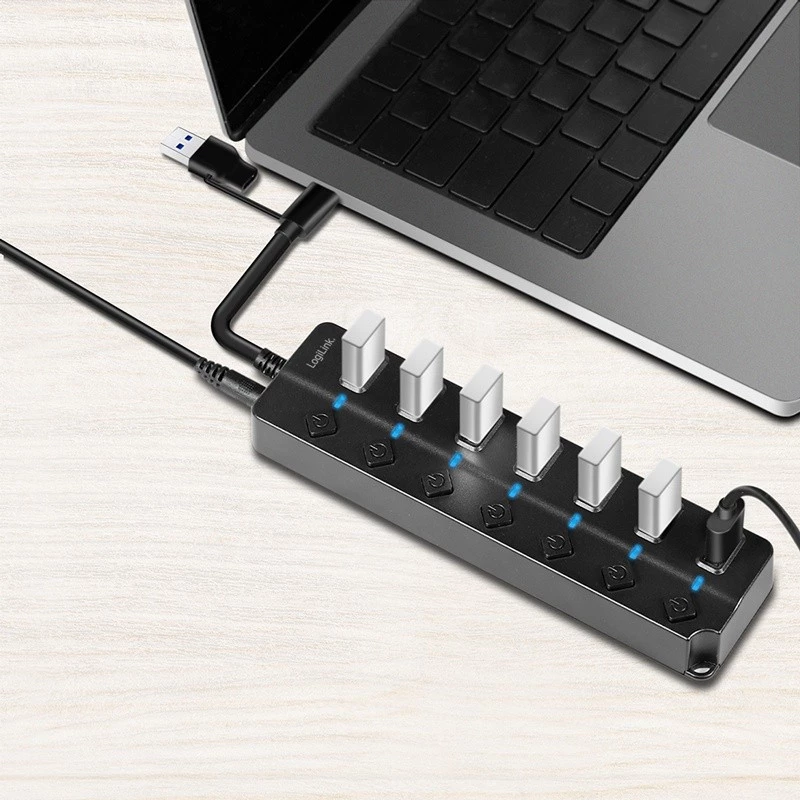 USB 3.2 Gen1 7 prievadų šakotuvas su atskirais jungikliais, juodas