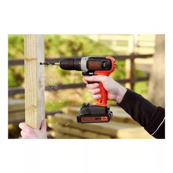 BLACK & DECKER | Belaidis gręžtuvas-suktuvas | BCD001C2-QW | 18 V | 2x1,5 Ah | Ličio