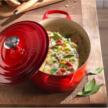 Le Creuset Signature ovali troškintuvė 27 cm vulkaninė