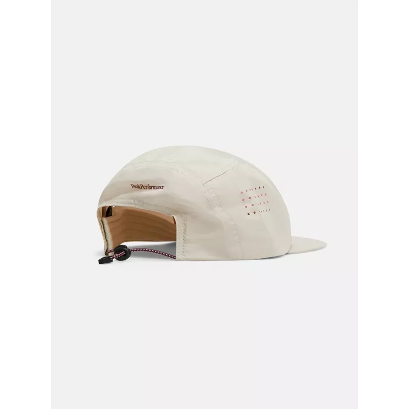 Peak Performance Lightweight Cap kepurė smėlio spalvos - TU