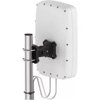 Tinklo antena Poynting XPOL-24 SMA, dviejų juostų 0,617–0,96 ir 1,71–4,2 GHz, stiprinimas 11 dBi, 50 Ω, SMA kištukas