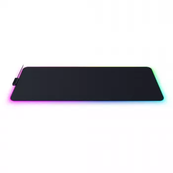 Žaidimų pelės kilimėlis Razer Strider Chroma – poliesterio paviršius, 370×900 mm, juodas, įvairiaspalvis apšvietimas