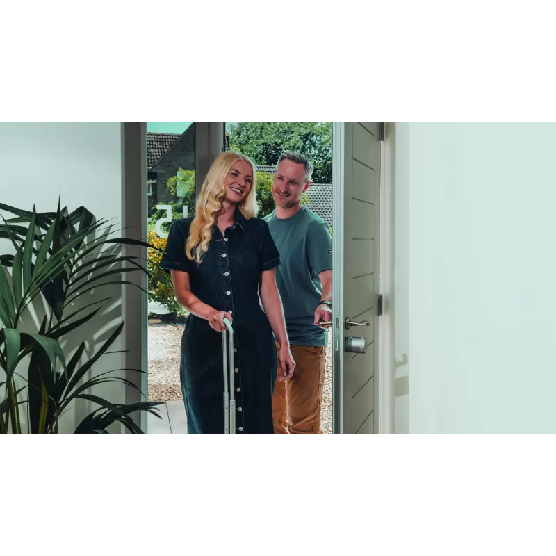 „Yale Linus“ išmanioji durų spyna L2 Lite, juoda