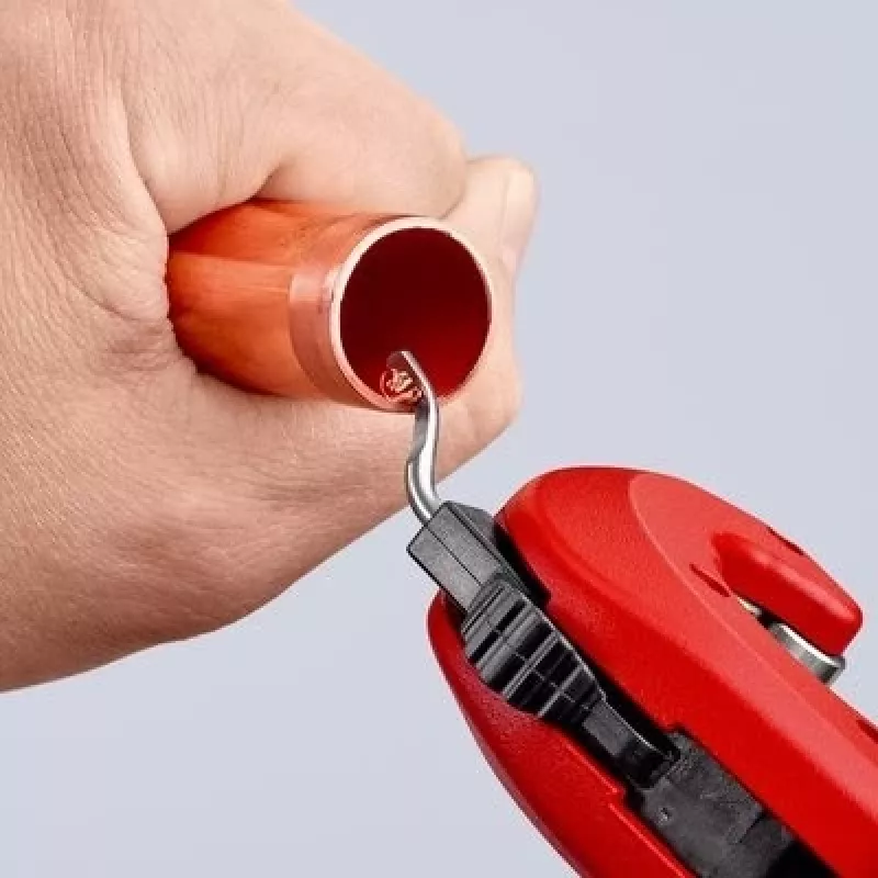 Knipex 90 31 02 SB rankinis vamzdžių pjaustytuvas Pipecutter