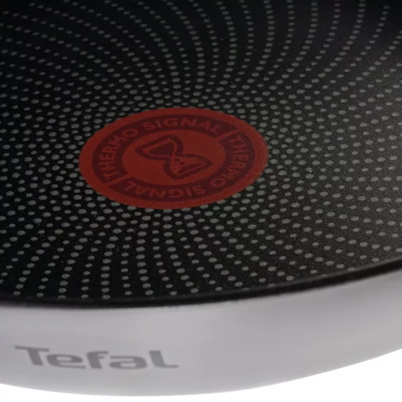Universali keptuvė Tefal Intuition B8170644, apvali, 28 cm, juoda, be PFOA