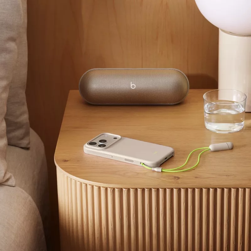 „Kickstand“ dėklas „Apple iPhone 17 Pro MagSafe“ su fotoaparato valdymu, „Lime Stone“