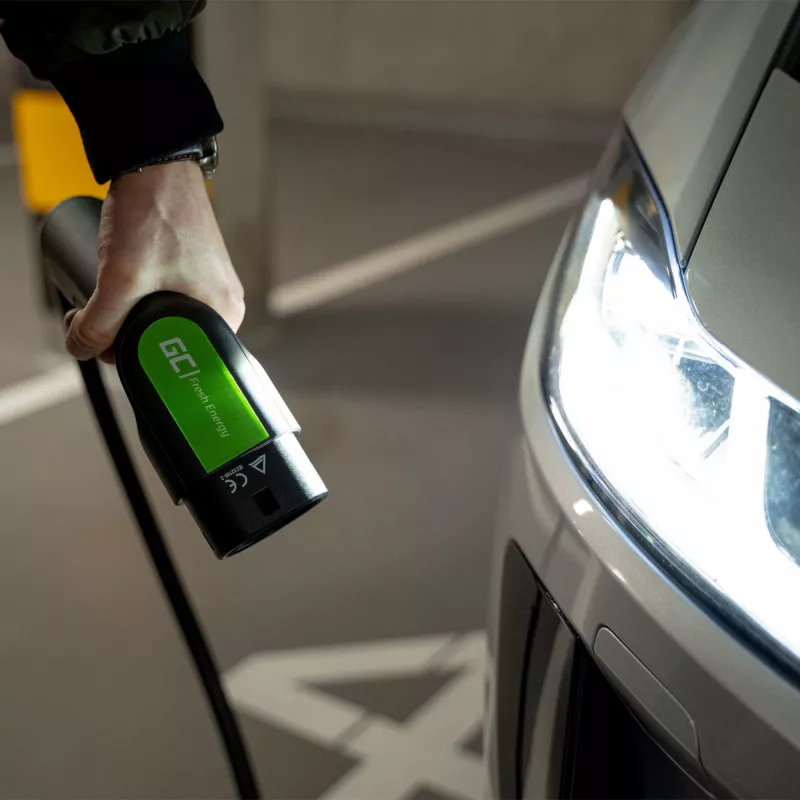 Elektrinio automobilio įkrovimo kabelis Green Cell EV13 juodas Type 2 5 m