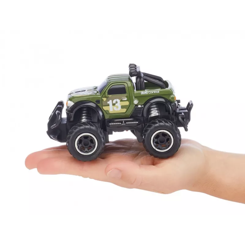 Automobilis Revell Field Hunter
