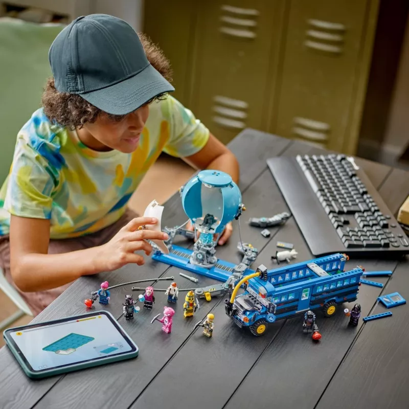 Konstruktorius LEGO Battle Bus 77073