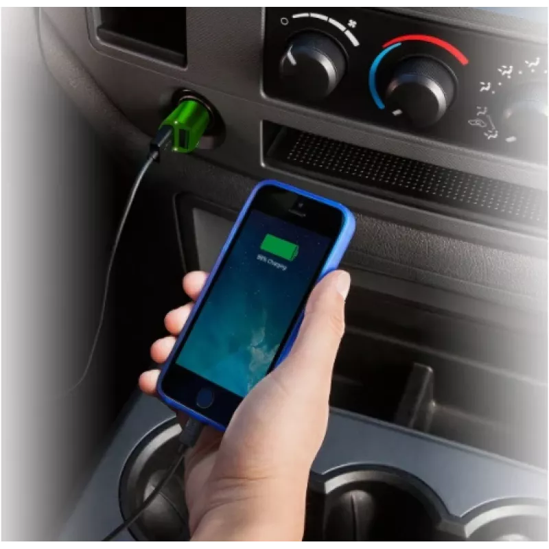 Navitel | Automobilinis adapteris | UC323 | 5 V | Automobilinis adapteris