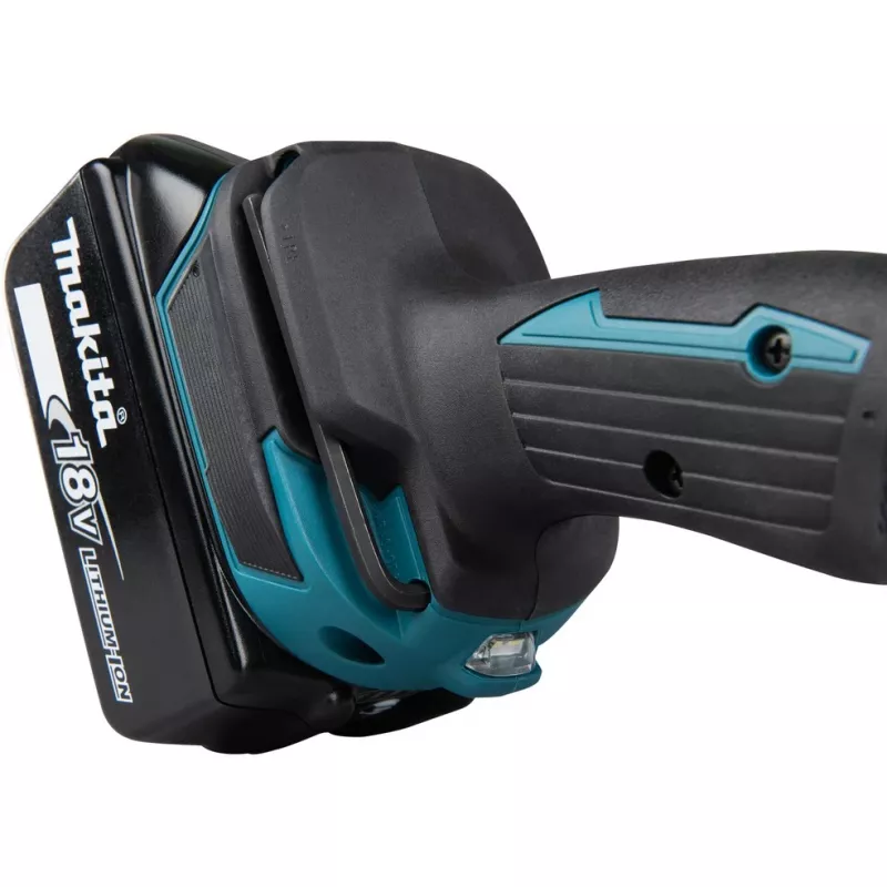 MAKITA. AŠMENŲ PJAUSTYTUVAS. 76 mm 18 V DMC300Z