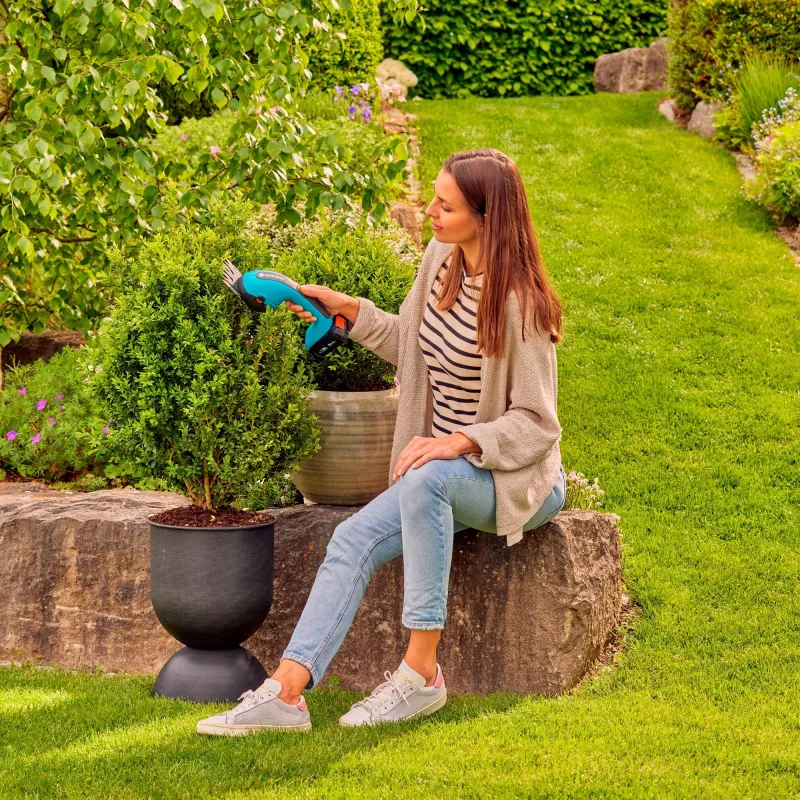 Belaidė žolės žirklė GARDENA 14750-55 20 cm 18 V Žalia Pilka