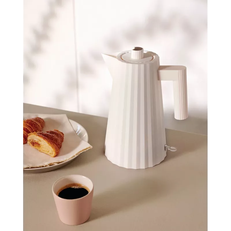 Alessi MDL06 B Plisuotas elektrinis virdulys, juodas, euro kištukas