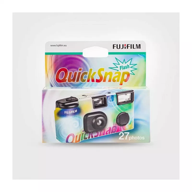Vienkartinis fotoaparatas Fujifilm Quicksnap Flash — 135 mm (32 mm židinio nuotolis), 1/100 s užraktas, įmontuota blykstė, juoda