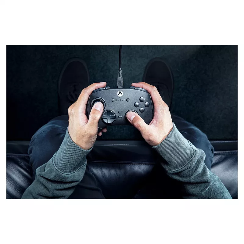 Razer Wolverine V3 - Tournament Edition - Žaidimų pultas - Laidinis - Skirtas Microsoft Xbox Series X, Microsoft Xbox Series S, PC (RZ06-05210100-R3M1)
