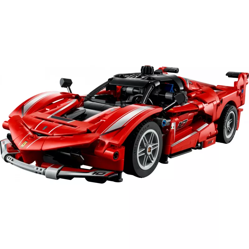 Konstruktorius LEGO Technic Ferrari FXX K mastelio modelis 1:10, 897 dalys, amžius 10+