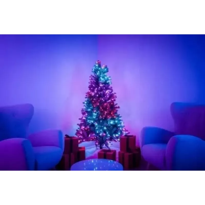 Iš anksto apšviesta kalėdinė eglutė Twinkly Regal Tree 1,50 m — 270 RGB šviesos diodų, Wi‑Fi ir Bluetooth, IP20, 36 W, žalias laidas